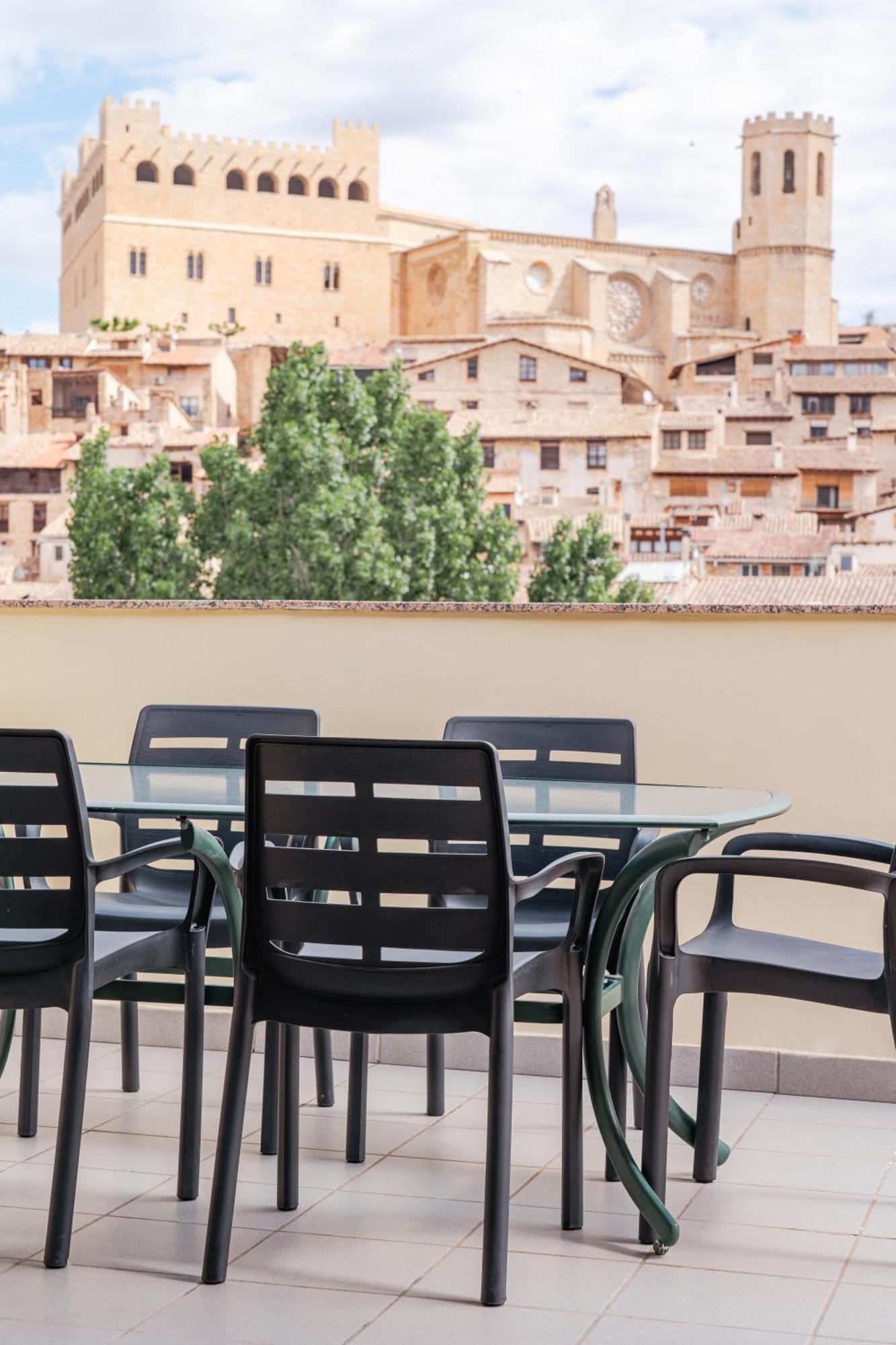 Casa Tio Pepe Valderrobres Apartment Exterior photo